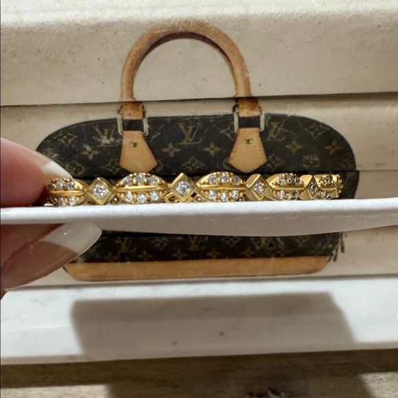 Freida Rothman Gold Bangle Bracelet - Picture 2 of 4